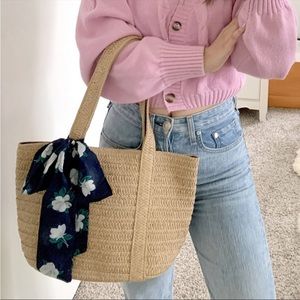 NWT Draper James straw bag with floral scarf. Be chic like Reese with this bag!